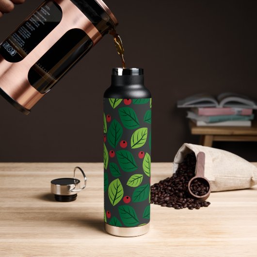 Grüne Blätter, rote Berries, Muster von Blätter Trinkflasche (Kaffee)
