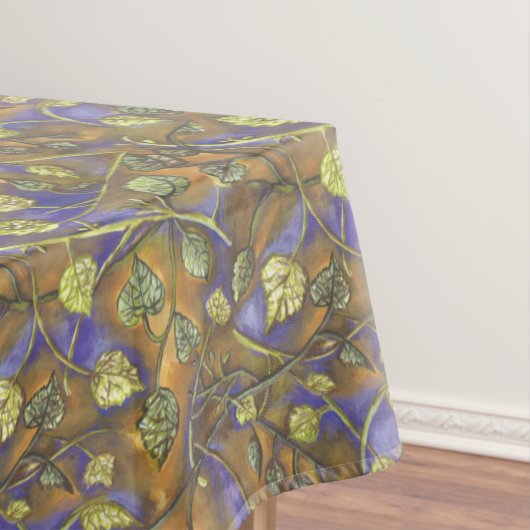 Grüne Blätter stammen aus Raspberry Bush Blue Gold Tischdecke (Beispiel)