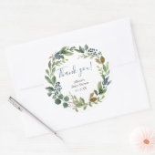 Grüne Blätter staubblaues, rustikales Blumengrün Runder Aufkleber (Umschlag)