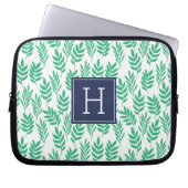 Grüne Blätter und blaue Monogramm Laptopschutzhülle (Vorderseite)