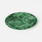 Grüne Blätter (von William Morris) Pappteller (Schrägansicht)