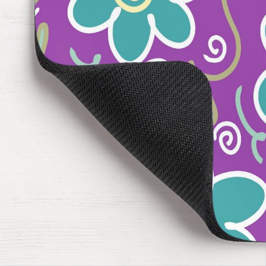 Grüne Blume für lila Design Mousepad (Ecke)