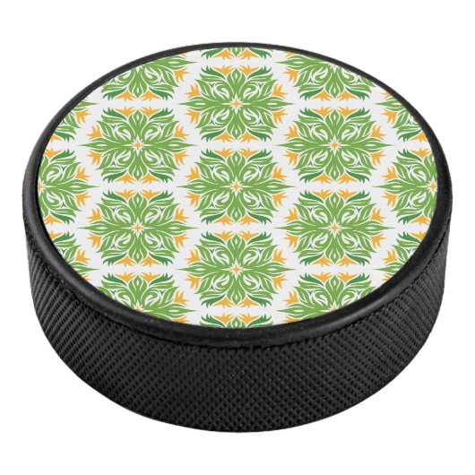 Grüne Blume, Muster von Blume, Blumenmuster Eishockey Puck (3/4)