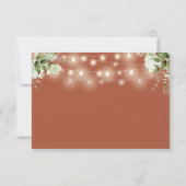 Grüne Blumenstrasse Lights Terracotta Wedding RSVP Karte (Rückseite)