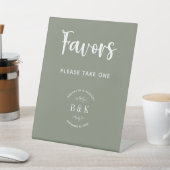 Grüne botanische Gastgeschenke Hochzeiten Sockelschild (In SItu)