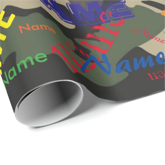 Grüne Camouflage Hinzufügen eines Namens für benut Geschenkpapier (Rolleneckpunkt)