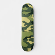 Grüne Camouflage / Skateboard