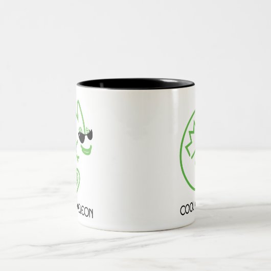 Grüne Chamäleon-Tasse Zweifarbige Tasse (Mittel)