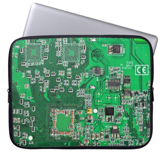 Grüne Computergehäuse Laptopschutzhülle (Vorderseite)