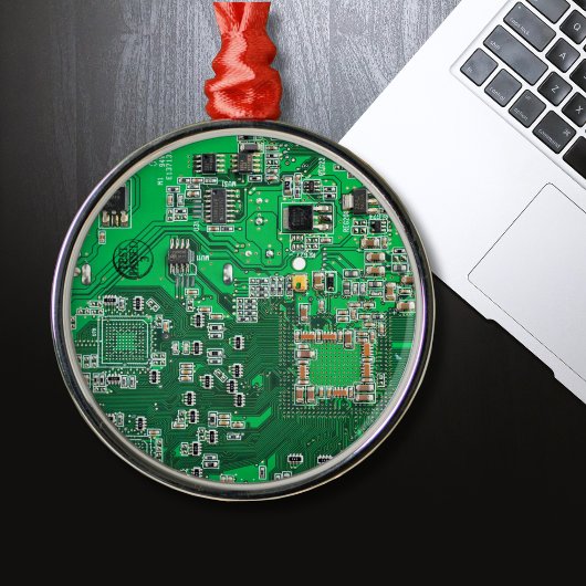 Grüne Computergehäuse Ornament Aus Metall