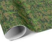 Grüne digitale Camouflage im Holzlandstil Geschenkpapier (Rolleneckpunkt)