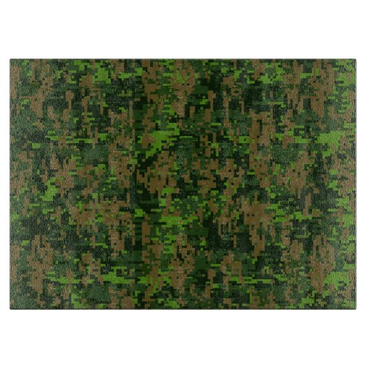 Grüne digitale Camouflage im Holzlandstil Schneidebrett (Vorderseite)