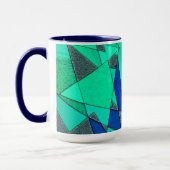 Grüne dreieckige Ausschnitte auf blauem Hintergrun Tasse (Links)