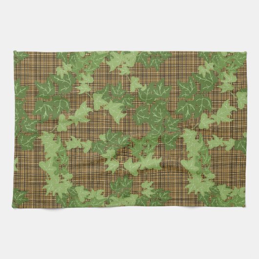 Grüne Efeu auf goldbraunem kariert Geschirrtuch (Horizontal)