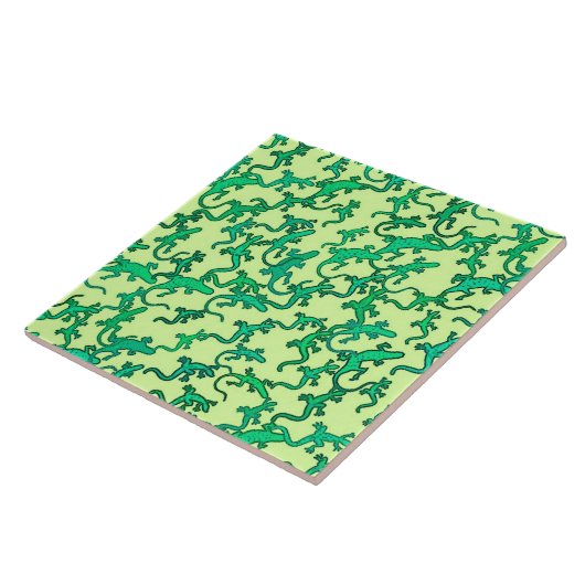 Grüne Eidechsen auf einem grünen Hintergrund Fliese (Seite)