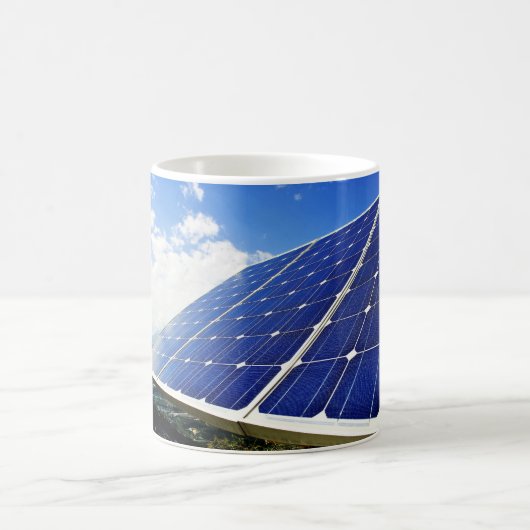 Grüne Energie-SolarPower Kaffeetasse (Mittel)