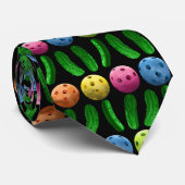 Grüne Essiggurken und Pickleballs Krawatte (Gerollt)