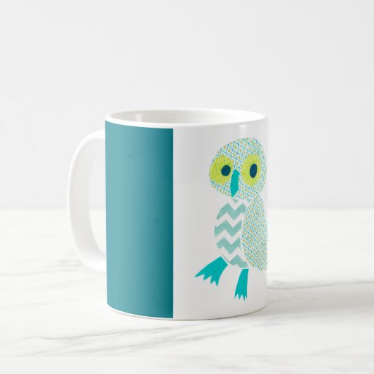 Grüne Eule mit Blau fasst Tasse ein (Vorderseite Links)