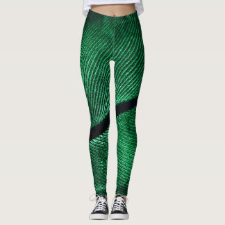 Grüne Feder, schöne Muster Textur. Leggings