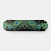 Grüne Federn mit Schwarz Skateboard (Horizontal)