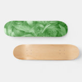 Grüne Federn Skateboard (Horizontal)