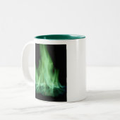 Grüne Flamme, mag ich meine Männer wie mein Tee… Zweifarbige Tasse (Vorderseite Links)