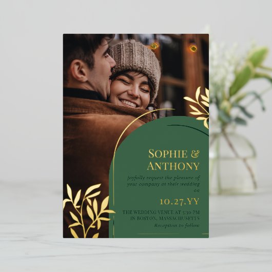 Grüne Foto Hochzeit im Herbst Golden Garden Folieneinladung (Stehend vorne)