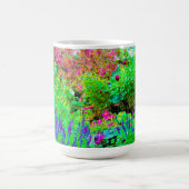 Grüne Frühlingsgärtnerei mit Peongs Kaffeetasse (Mittel)