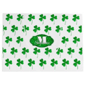 Grüne Funkelnd Kleeblätter Mit Monogramm St Patric Große Geschenktüte (Rückseite)