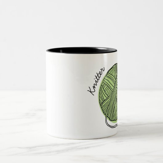 Grüne Garn-Ball-Stricker-Tasse Zweifarbige Tasse (Mittel)