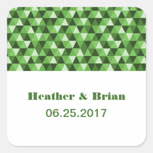 Grüne geometrische Dreiecke für Hochzeitskleber Quadratischer Aufkleber