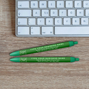 Grüne Geschäftsmarke auf Tintenstift Kugelschreiber