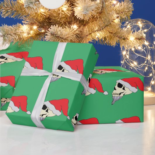 Grüne Geschenkwrap mit Skullen in Santa Claus Hats Geschenkpapier (Feiertage)