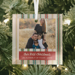 Grüne gewellte Streifen Foto Unser erstes Weihnach Ornament Aus Glas