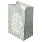 Grüne Gingham Coquette Schleifen Hochzeitsdusche G Mittlere Geschenktüte (Vorderseite Schrägansicht)