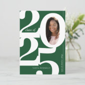 Grüne Graduierungspartei für Typografisches Foto Einladung (Stehend Vorderseite)