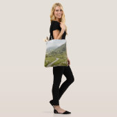 GRÜNE GRASS FELD UND BERG TASCHE (Am Model)