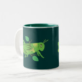 Grüne Grasshopper Zweifarbige Tasse (Vorderseite Links)