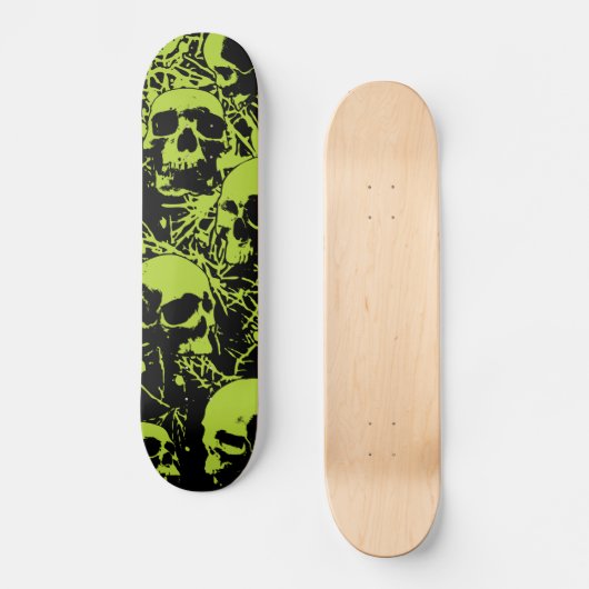 Grüne Grunge Skulls Skateboard (Vorderseite)