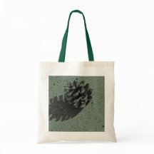 Grüne Güte in der Tasche