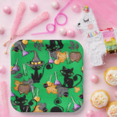 GRÜNE HALLOWEE MIT NIEDLICHEN SCHWARZKATZEN PAPPTELLER (Party)