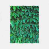 grüne Hecke Hintergrund Parthenocissus Muster Text Fleecedecke (Vorderseite)