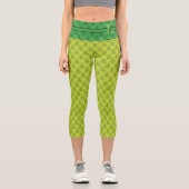 Grüne Herzen Benutzerdefinierte Monogramm und Name Capri Leggings (Vorderseite)