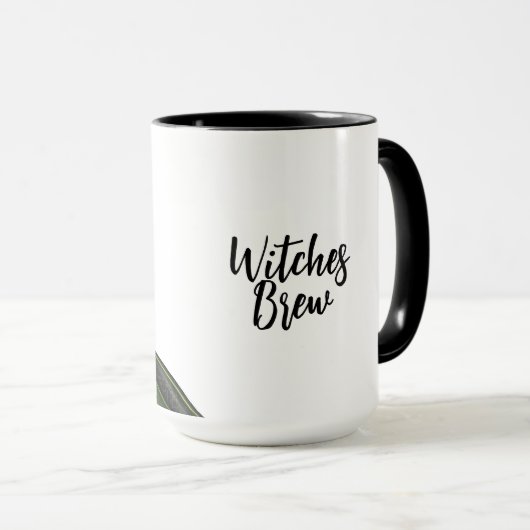 Grüne Hexe mit Schwarzer Katze-Illustration Tasse (VorderseiteRechts)