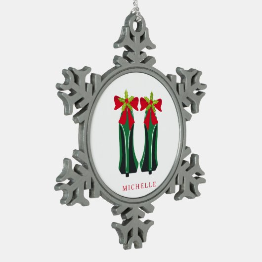 Grüne High Heels mit Weihnachtsbäumen Schneeflocken Zinn-Ornament (Links)
