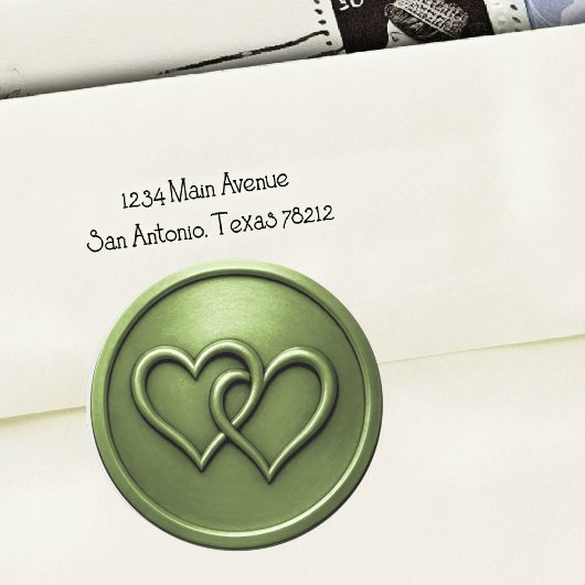 Grüne Hochzeit mit zwei verschlungenen Herzen Runder Aufkleber