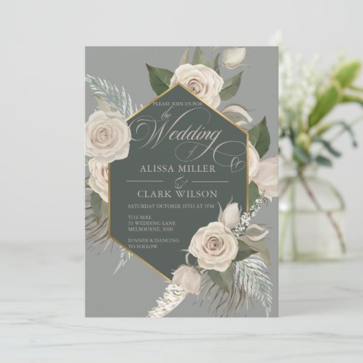 Grüne Hochzeit von Rosen und Goldwald Einladung (Stehend Vorderseite)