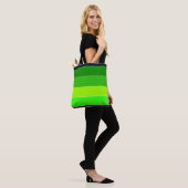 Grüne, horizontale Streifen Tasche (Am Model)