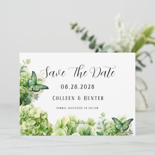 Grüne Hydrangea-Schmetterlinge speichern die Datum Einladung (Stehend Vorderseite)