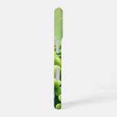 GRÜNE IRISCHE ÜBERSCHREITENDE KLEEBLÄTTER iPhone 16 HÜLLE (Rechte Seite)